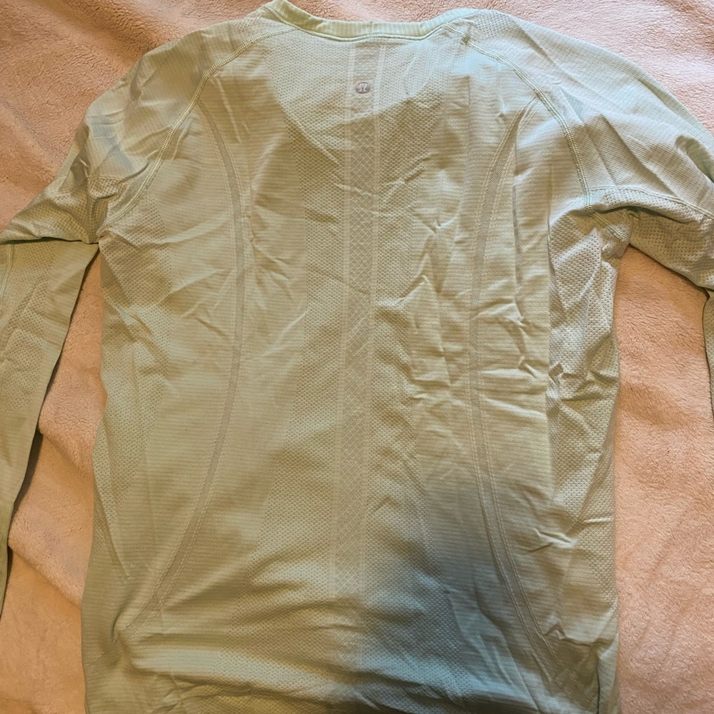 Lulu lemon long sleeve scuba shirt, size 12